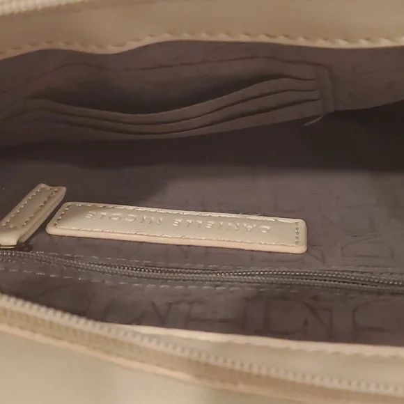 Danielle Nicole Shoulder Bag - Picture 5 of 6